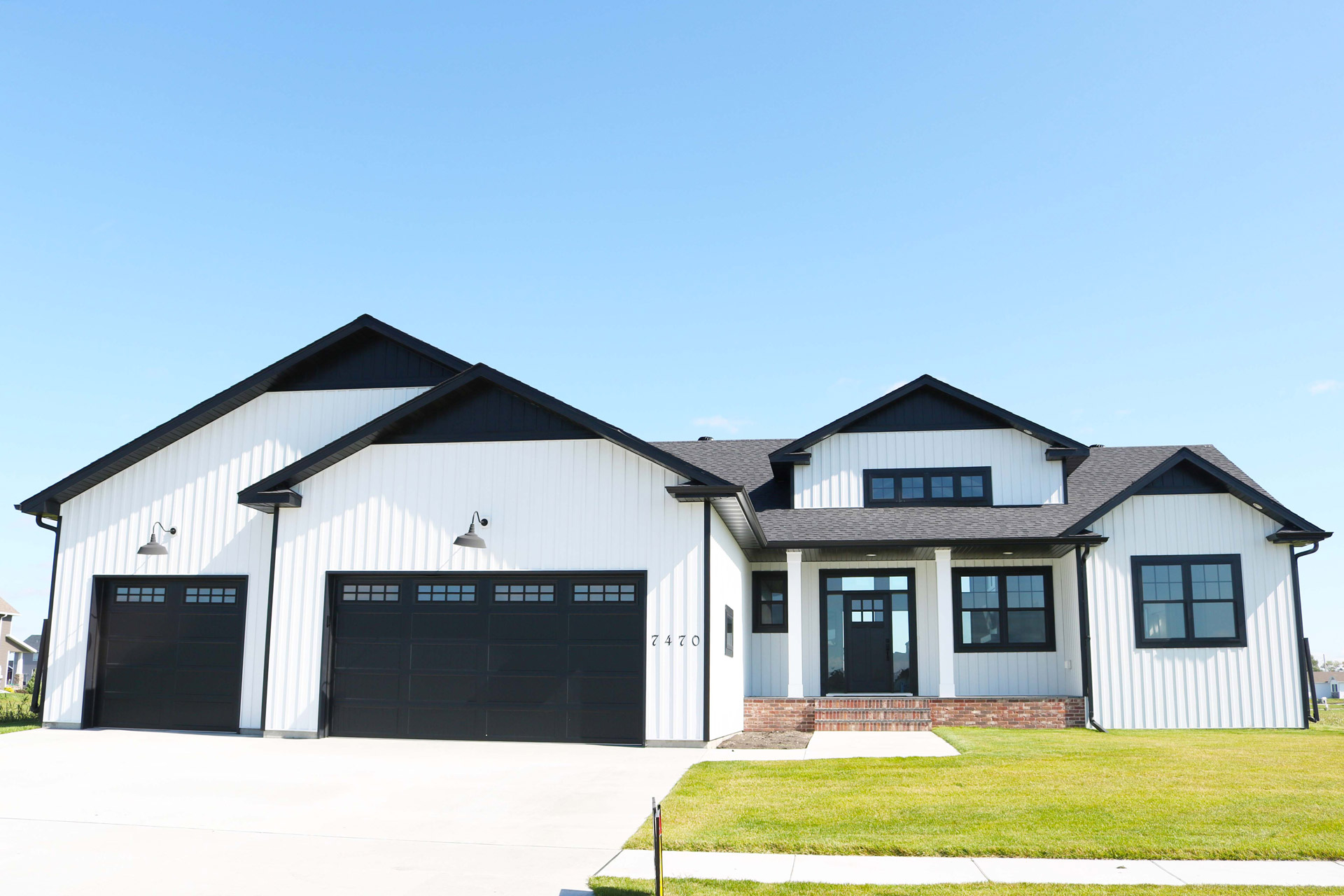8 HOMES TO TOUR DURING THE 2019 FALL PARADE OF HOMES Hero Image
